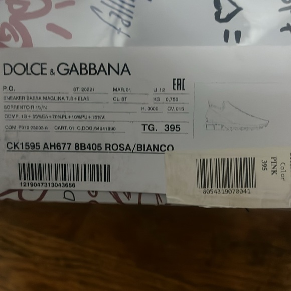 D&G - Picture 4 of 9